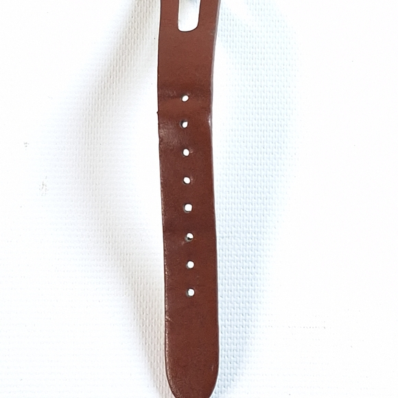 Mudd Brown Leather Band Quartz Ladies Wrist Watch, New Battery - Picture 4 of 10